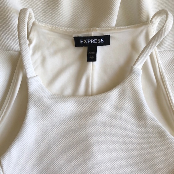 EXPRESS OFF WHITE TOP. - Picture 7 of 7